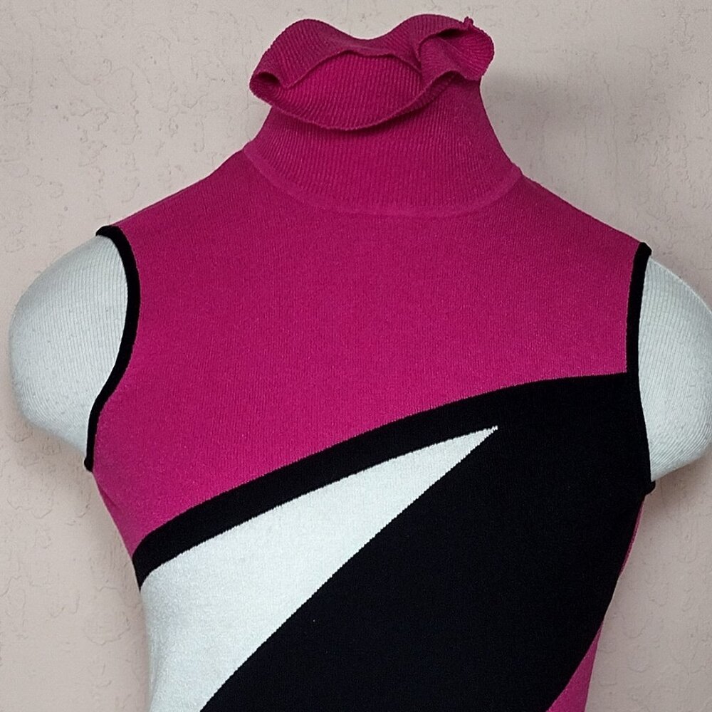 Sleeveless Turtleneck Asymmetric Patchwork Sweater - image 7